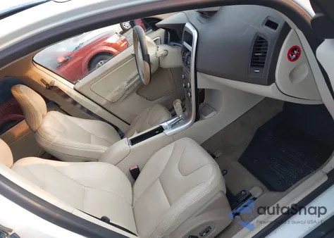 2010 Volvo Xc60 3.2 from USA, damaged, VIN YV4960DZ7A2052212